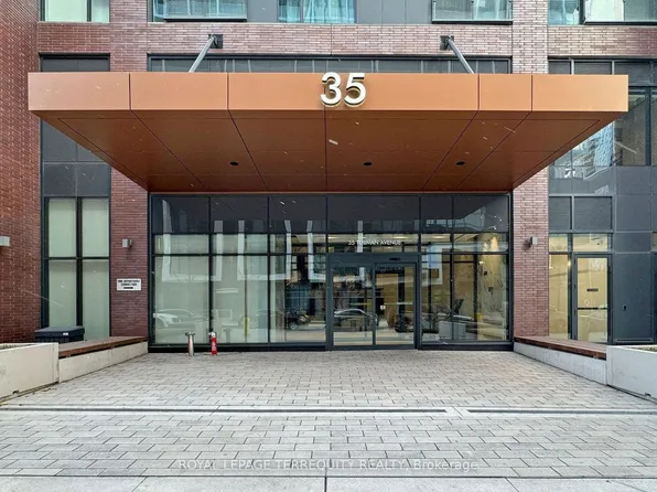 35 Tubman Ave, Toronto, ON