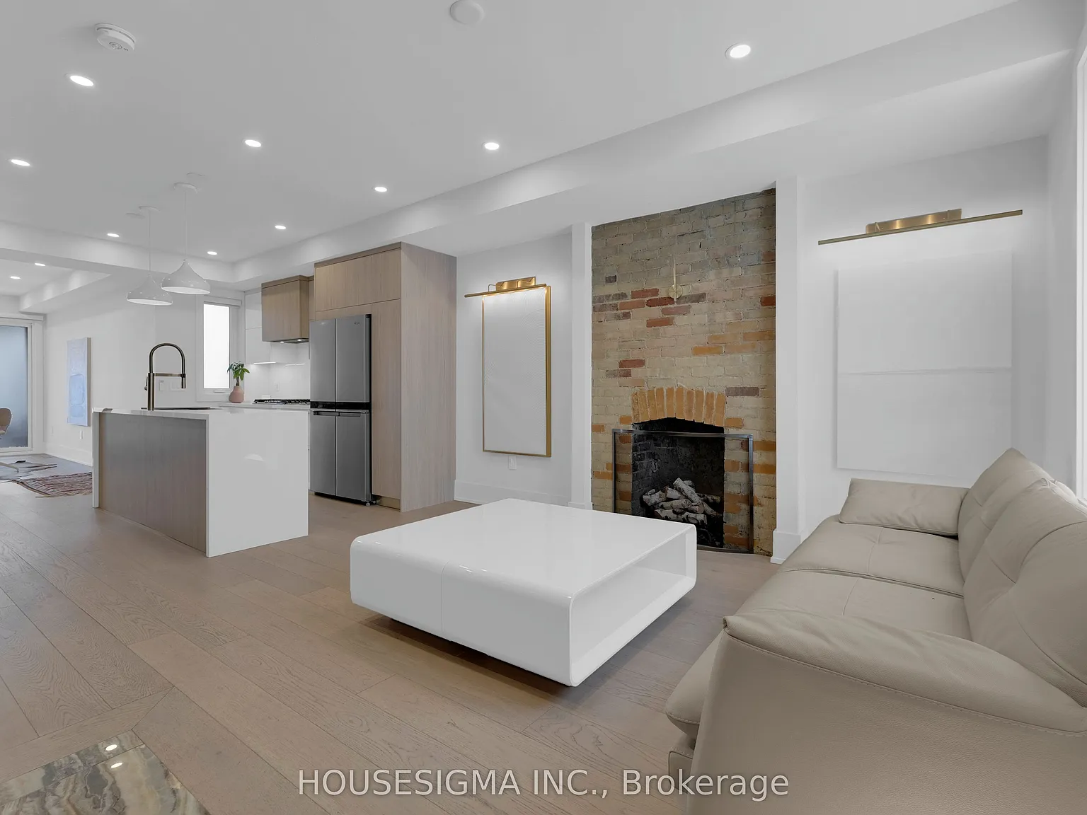 3 bed, $7,900 — Photo 3