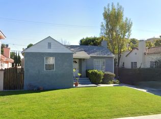 150 N Le Doux Rd, Beverly Hills, CA 90211