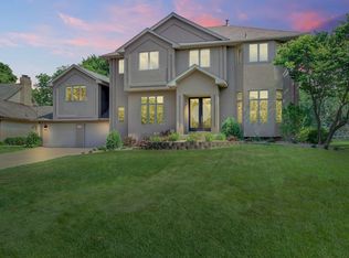 8806 Windsor Ter, Minneapolis, MN 55443