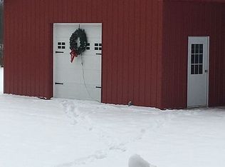 9355 Wolcott Rd, Clarence Center, NY 14032