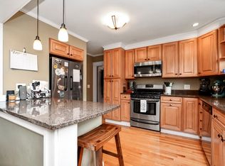 32 Leonard St #32, Woburn, MA 01801