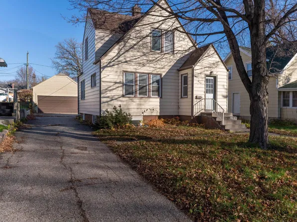 804 W Cavour Ave, Fergus Falls, MN 56537