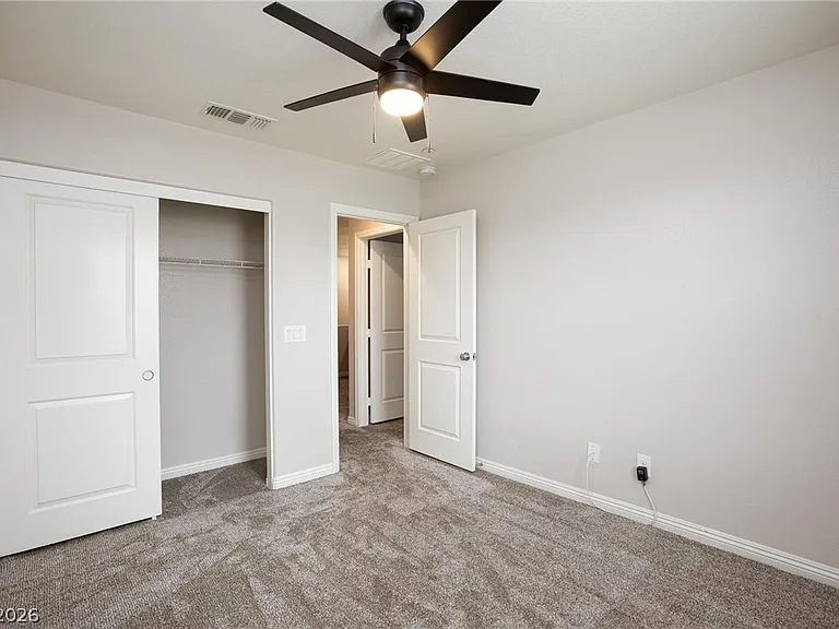 5327 Lazy Breeze Ave — Photo 30