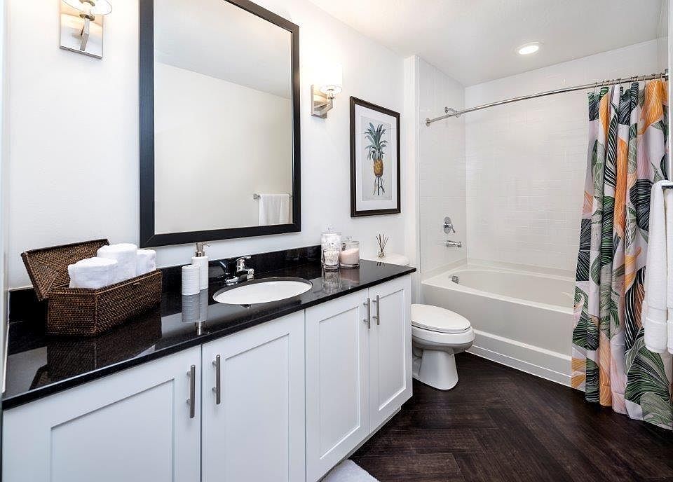 2nd image of 1020 Water Tower Way APT 306
