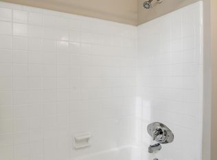 1802 E Maple Rd #1802, Birmingham, MI 48009