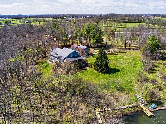 3rd image of 364 Muir Ln