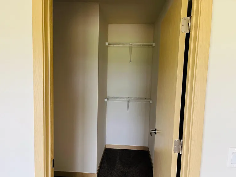6048 Driscoll Dr — Photo 12