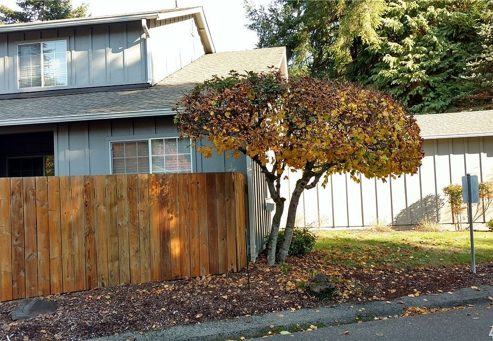 1st image of 2920 60th Ln SE