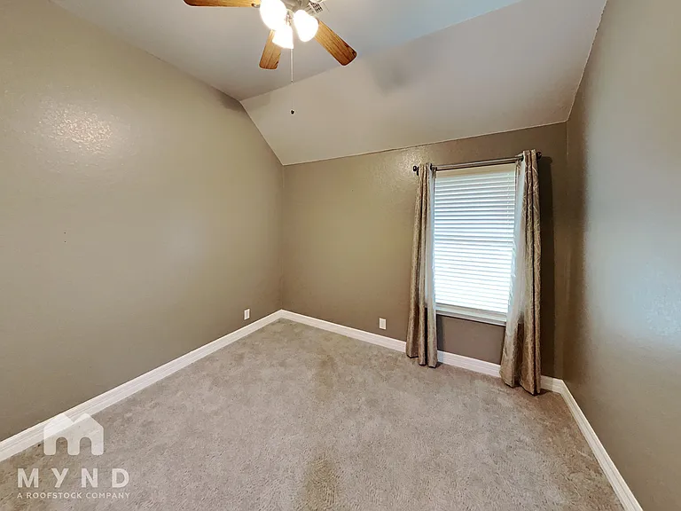 23307 Treemont Park — Photo 15