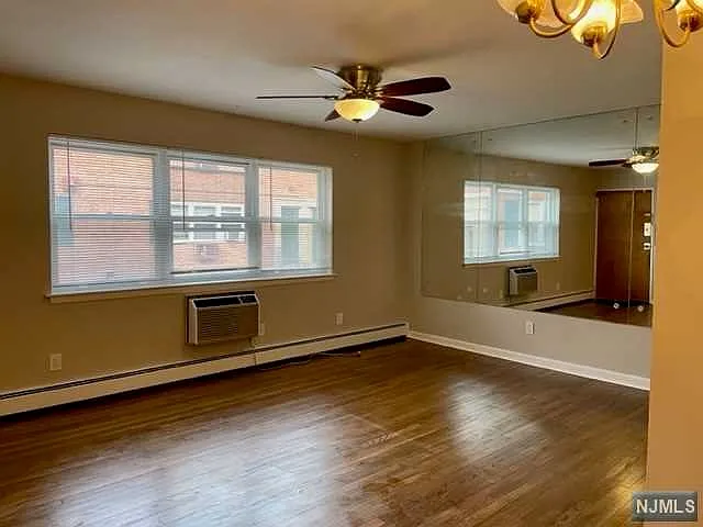 1 bed, $1,850 — Photo 2