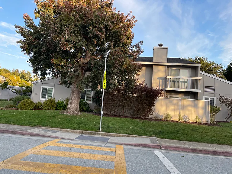 1504 Dolphin Dr — Photo 12