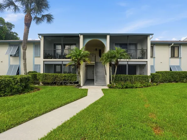 1104 GREEN PINE Boulevard #G1, West Palm Beach, FL 33409