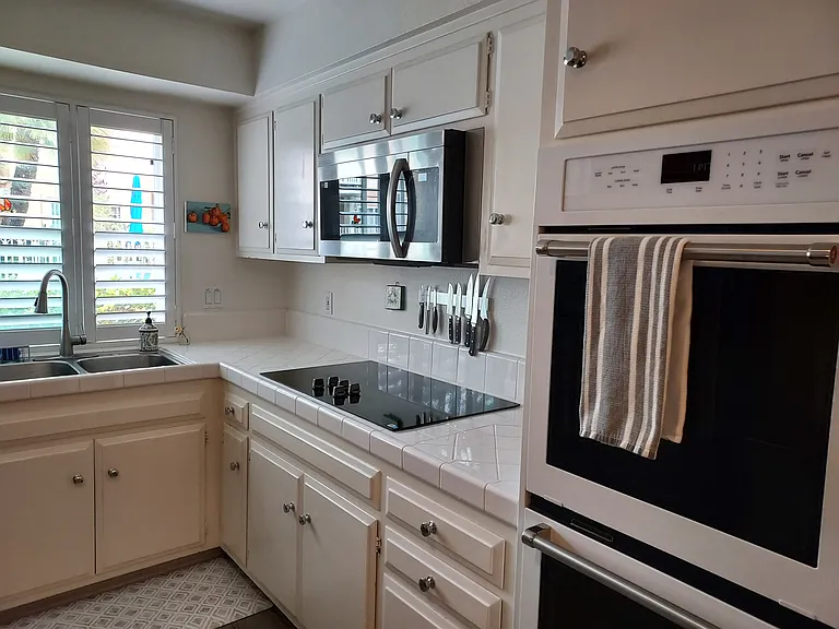 San Remo Dr — Photo 10