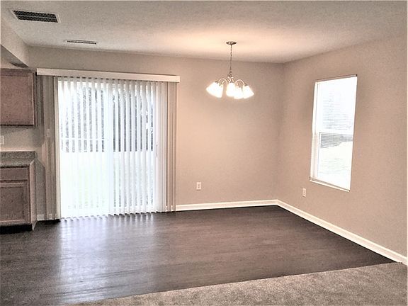 5th image of 10407 Bellchime Ct