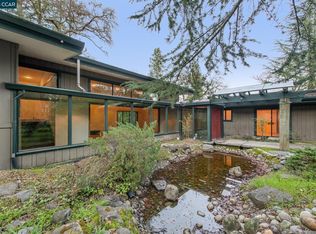 4 Sol Brae Way, Orinda, CA 94563