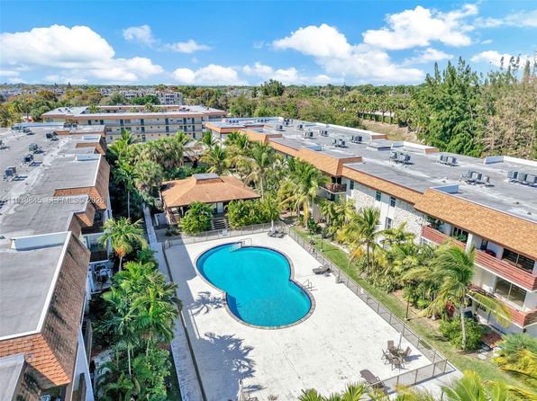 7483 SW 82nd St APT A101