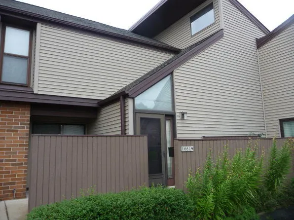 1661 W Edgerton Ave #2212, Milwaukee, WI 53221