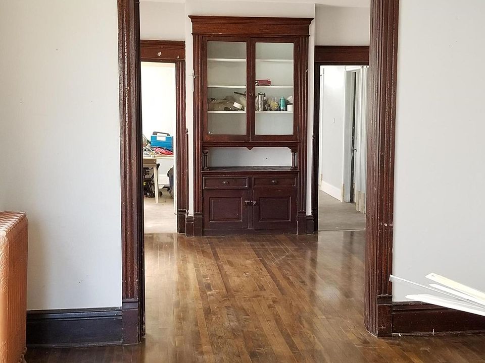 1515 Lving