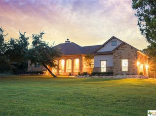 665 Meridian Dr, New Braunfels, TX 78132