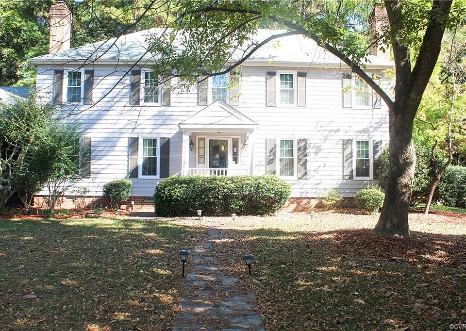 1st image of 208 Fulham Cir