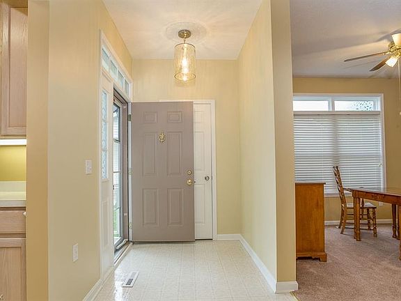 4th image of 10399 Rock Ledge Way
