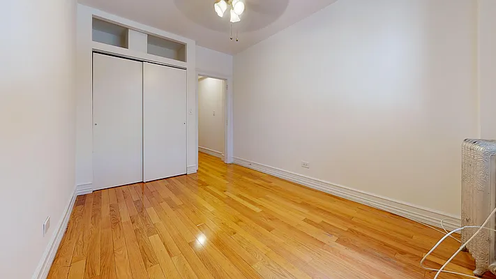 Rented by Bond New York | media 29