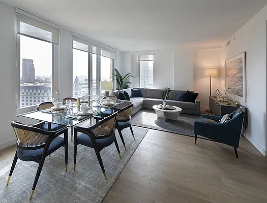 Rented by The Bloomstone Group LLC | media 35