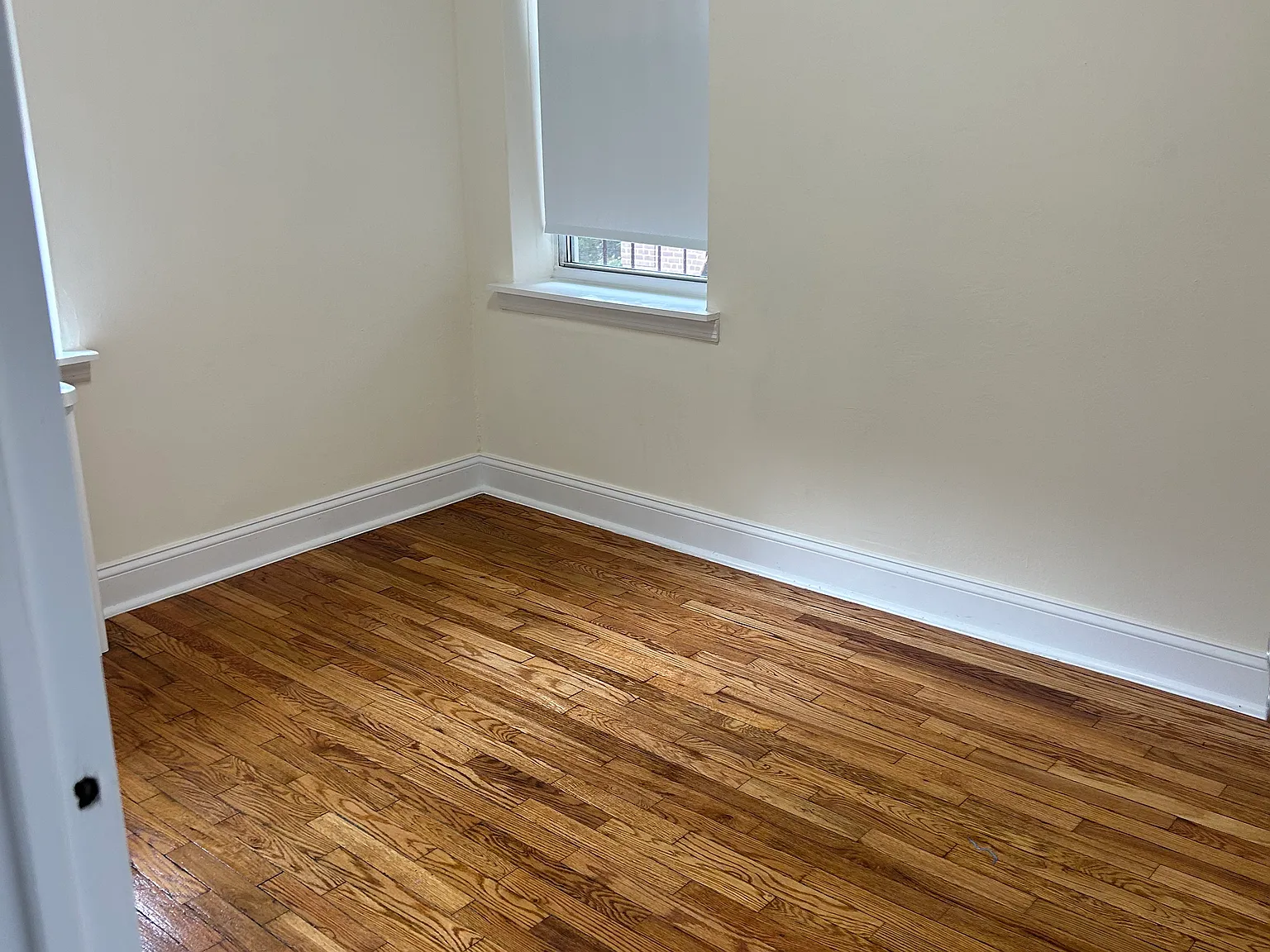 1 bed, 750 sqft, $2,300 — Photo 3