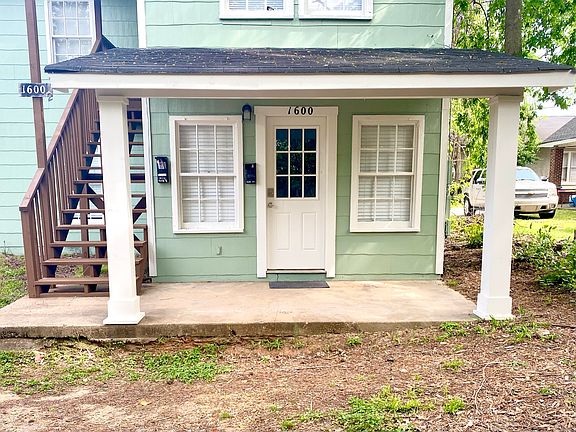 1st floor unit (1600)