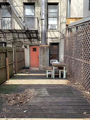 Rented by Buchbinder & Warren | media 11