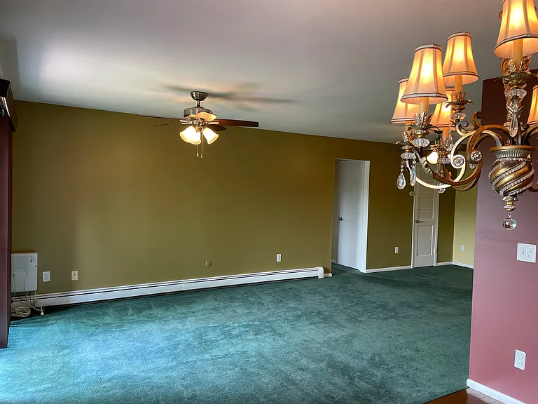 13 Skyline Dr #12 — Photo 6