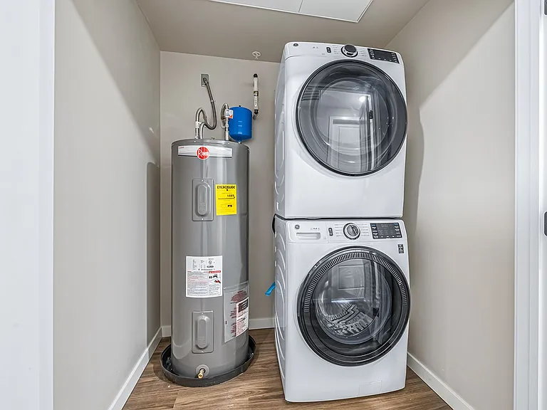 Asher Apartments - LIMITED-TIME OFFER 8 WEEKS FREE! — Photo 152