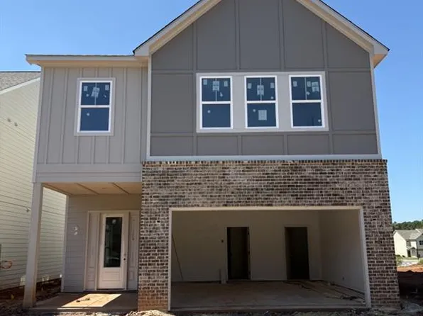 3952 Fulson Dr, Lilburn, GA 30047