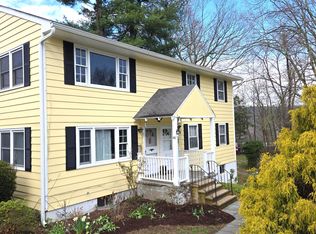 46 Robinson Ave, Bedford Hills, NY 10507