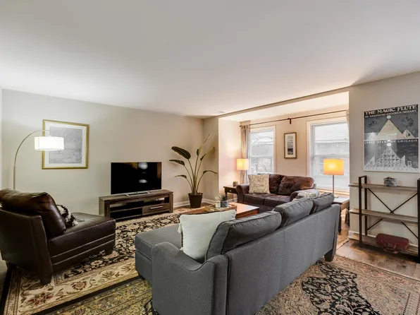 (undisclosed Address), Chicago, IL 60612