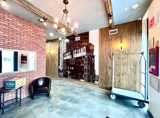 21-10 44th Dr APT 4C, Long Island City, NY 11101