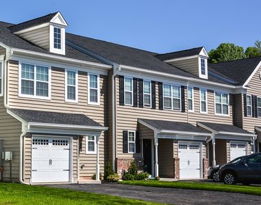313 W Hamlin Ave, Telford, PA, 18969