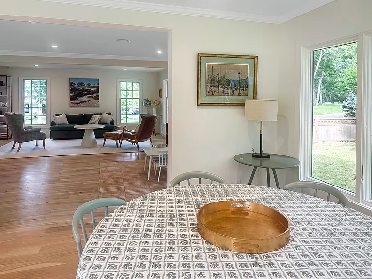 610 Eastwood Dr — Photo 7