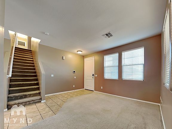 3rd image of 3306 W Saint Anne Ave