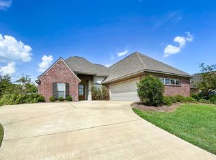 201 Dunbar Trail, Canton, MS 39046
