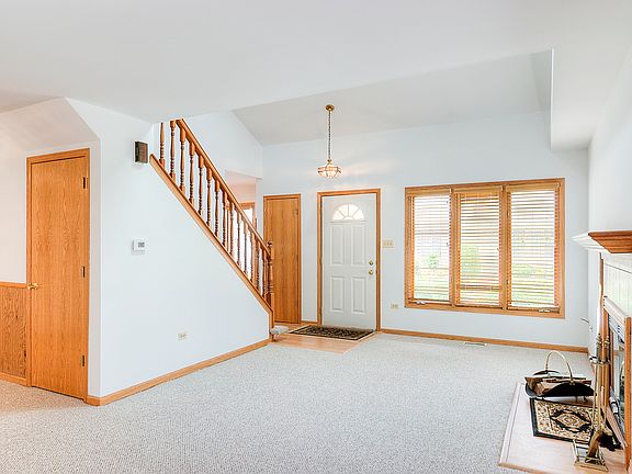 5th image of 7917 W Tiffany Ct