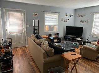 1712 E Court St, Iowa City, IA 52245