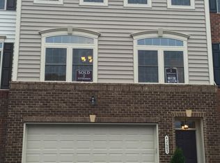 42685 Burbank Ter, Sterling, VA 20166