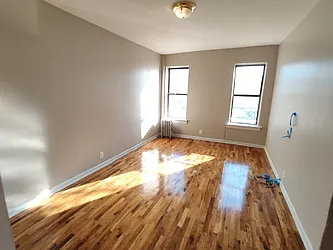 Rented by Signature Property Realty