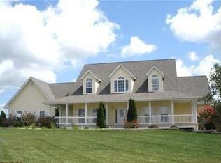 1582 Mammoth Dr, O'Fallon, MO 63366