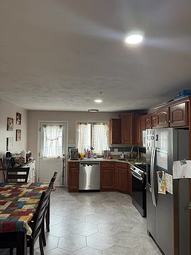 955 Pleasant St #14 Photo 1