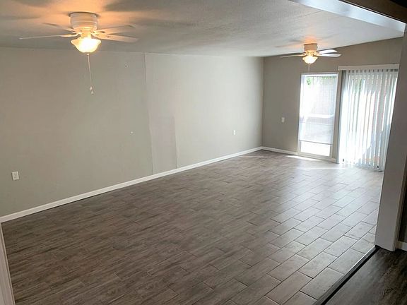 2nd image of 814 N Storer Ave