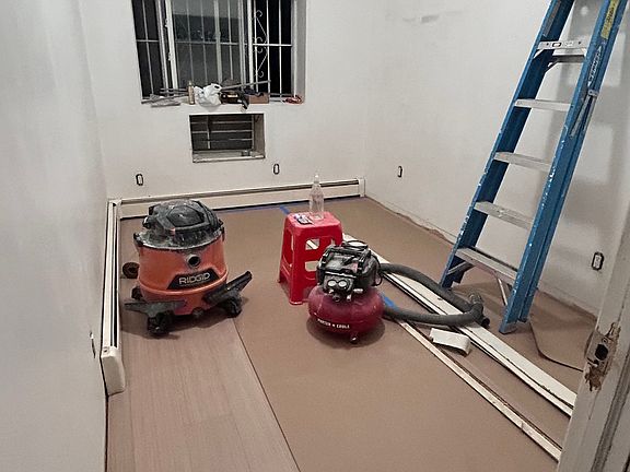 4th image of 3476 110th St Floor 3