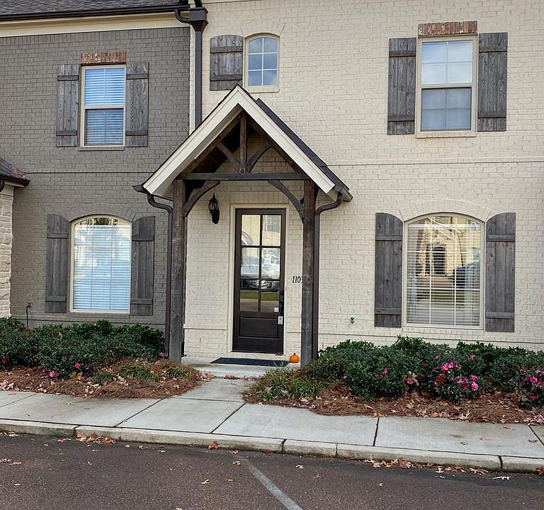 1st image of 103 Farm View Dr #1103